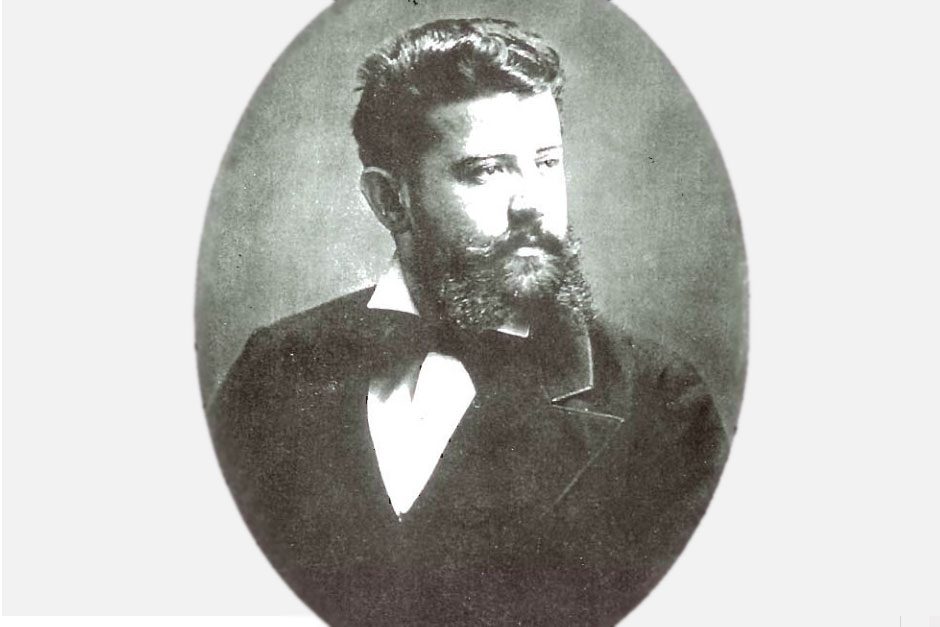 Augusto González de Linares
